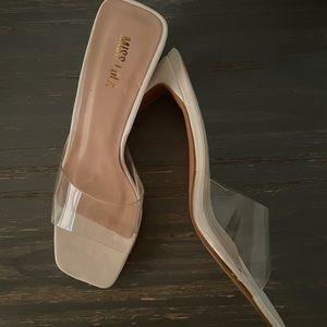 Miss Lola Clear-White Heels